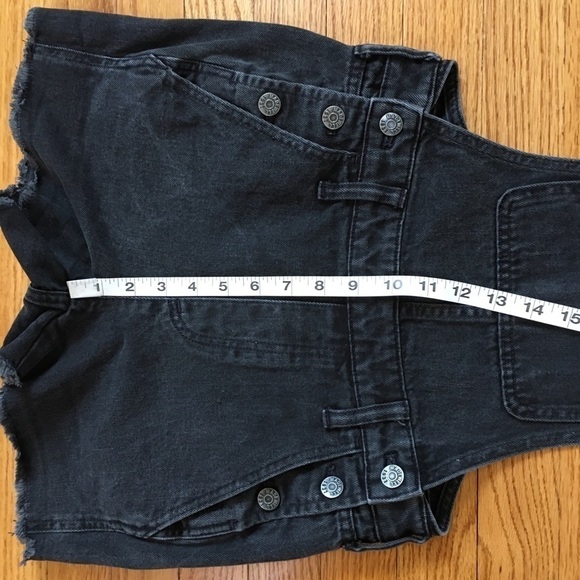 Madewell High Rise Washed Black Denim Adirondack Short Overalls - Picture 8 of 16